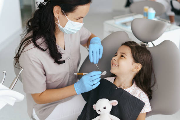 Best Broken or Cracked Tooth Emergency Dentist in Lowell, MA